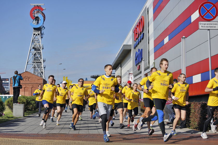 Katowice. Start mini Silesia Marathonu 