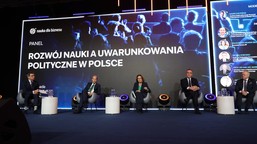 wspieranie nauki ponad podziałami