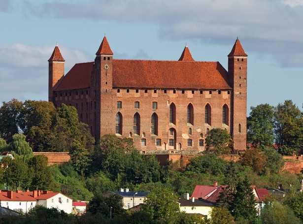 Gotyk wśród polodowcowych jezior. Poznaj Kociewie!