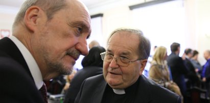 Rydzyk zakłada partię. Zaskakująca reakcja Macierewicza