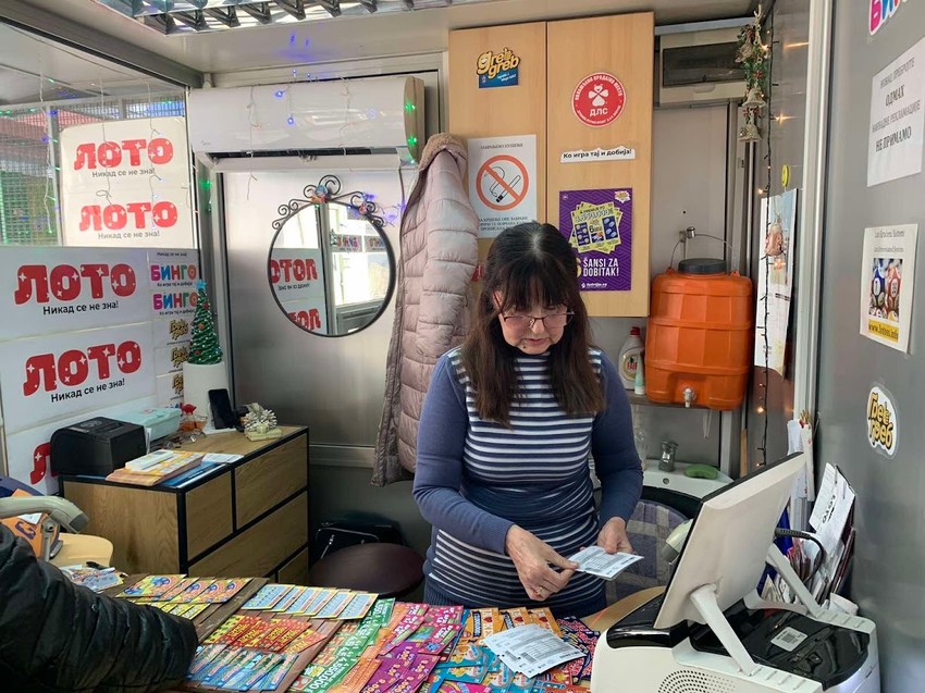 Deli sreću i pozitivnu energiju: Jasna koju svi u Pančevu zovu Jasna Loto