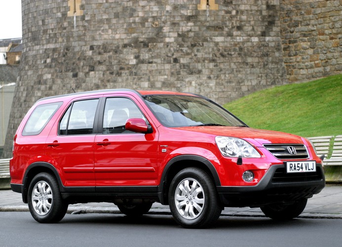 Honda CR-V - 4. miejsce wśród najpopularniejszych używanych samochodów typu SUV w cenie do 30 tys. zł