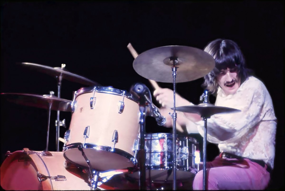 "Becoming Led Zeppelin"