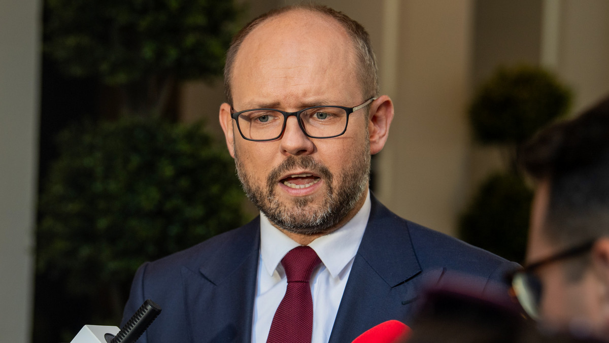 Prezydencki minister o pomocy dla Ukrainy. "Nic na siłę"