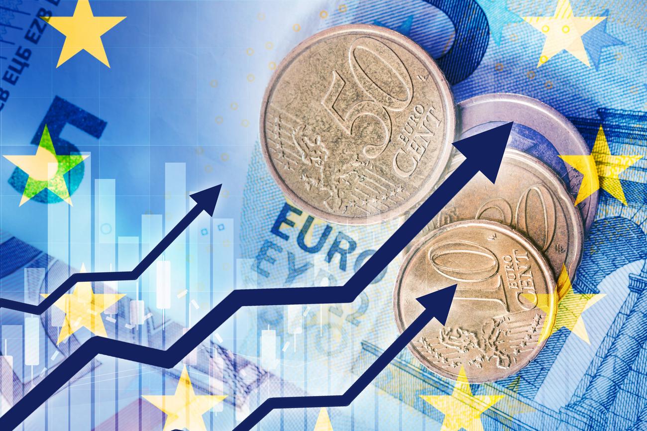 Evro ojačao: Očekuje se da će ecb ponovno podići kamatne stope