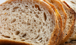 Przepisy na chleb, które z łatwością odtworzysz w domu. Tylko kilka składników