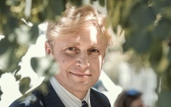 Piotr Adamczyk: Leżę nago w wodzie i mówię po niemiecku