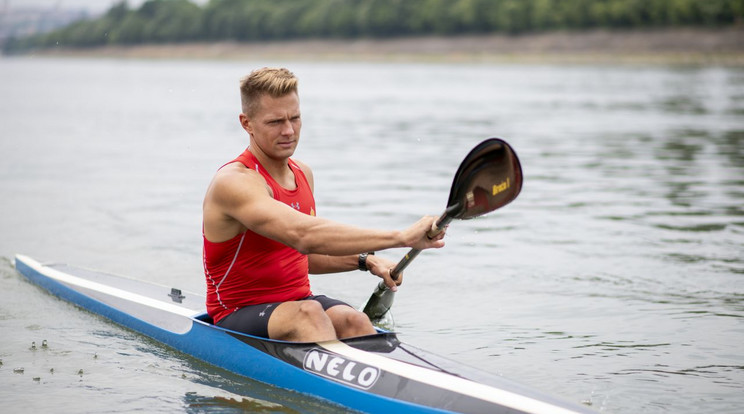 Tóth Dávid olimpiai ezüstérmes kajakozónak kezdetben kevésbé volt bensőséges kapcsolata a Balatonnal, ez azonban az évek során megváltozott