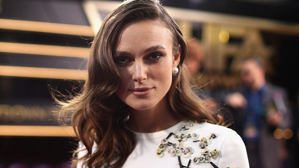 Keira Knightley w rozmowie z "Variety" przyznała, że nie lubi grać w filmach osadzonych we współczesności, ponieważ "kobiece bohaterki są w nich niemal zawsze gwałcone".