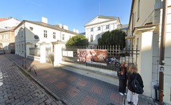 Kalisz. Ewakuacja w liceum. Ktoś rozpylił gaz pieprzowy