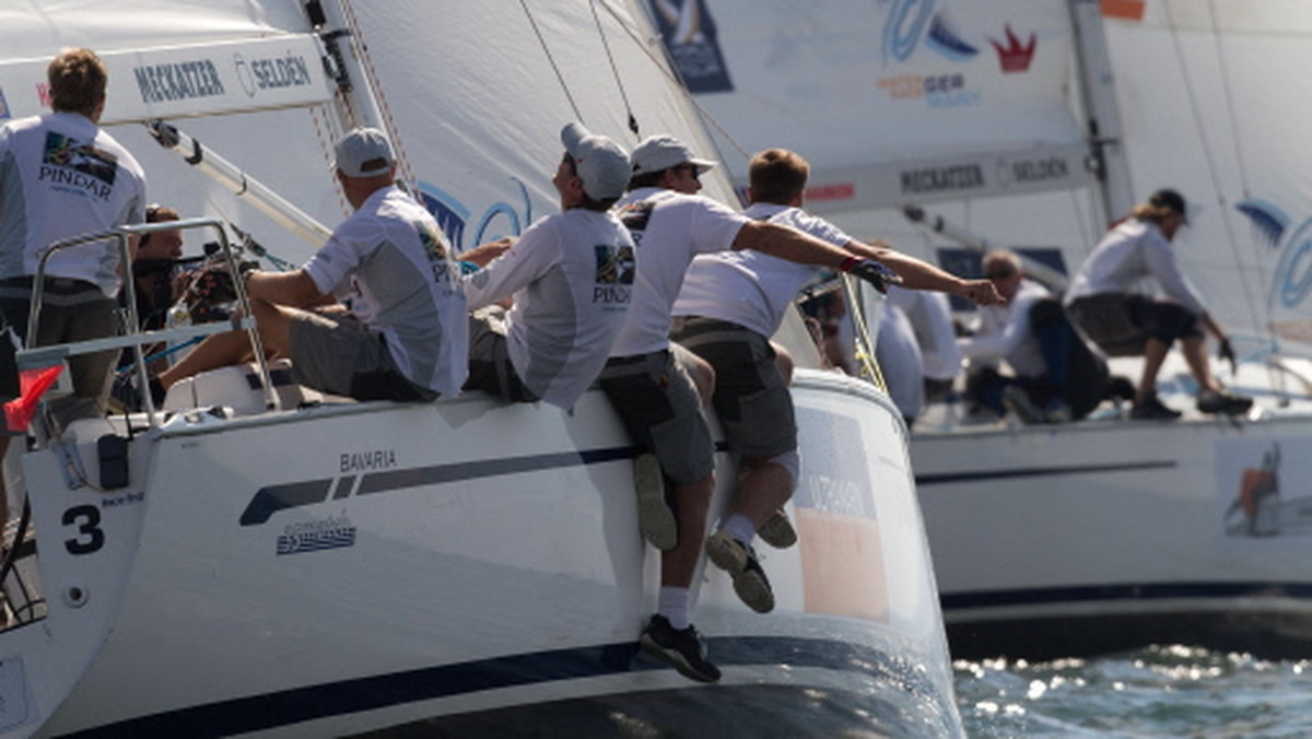 W dniach 17 i 18 lipca odbędą regaty Gdynia Match Race Qualifier zaliczane do rankingu Pucharu Świata Międzynarodowej Federacji Żeglarskiej ISAF. Będzie to jednocześnie impreza kwalifikacyjna do Gdynia Match Race grade3, które odbędą się tydzień później w tym samym miejscu. Akwenem regat będzie zatoka Gdańska w rejonie Skweru Kościuszki i Mariny Gdynia. Obie imprezy odbędą się w ramach Gdynia Sailing Days 2010 i są częścią cyklu Polish Match Tour - jedynego cyklu regat meczowych rozgrywanego do 2007 roku.