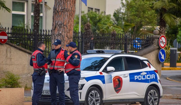 Albanija policija, ilustracija