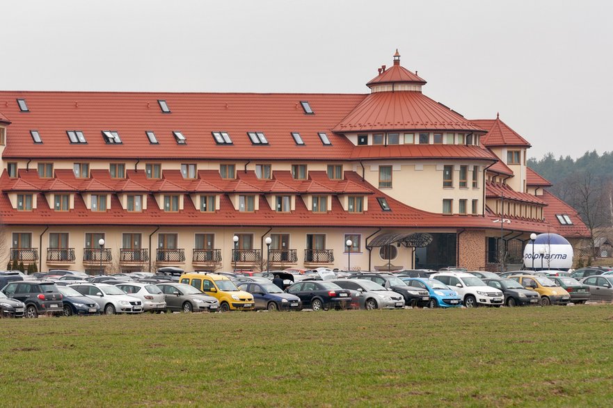 Hotel Ossa pod Rawą Mazowiecką