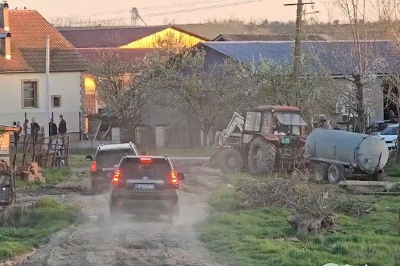 UKRAO AUTO, PA PUCAO NA POLICIJU Određen pritvor osumnjičenom za oružanu pljačku i pucnjavu u Novom Sadu: Evo za šta se tereti