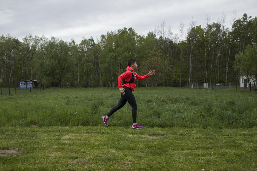 Marta przebiegła maraton w.... ogrodzie!