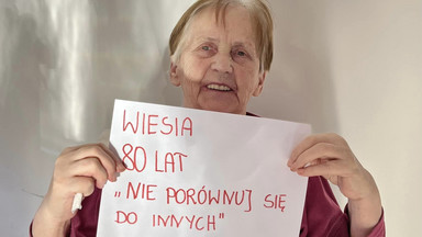 Seniorzy dzielą się najważniejszą życiową radą. Zdjęcia chwytają za serce