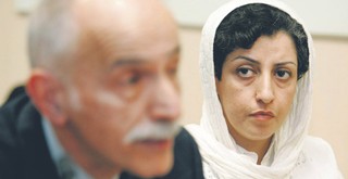 Iranka z pokojowym Noblem. „Nigdy nie przestanę zmagać się o demokrację, wolność i równość”