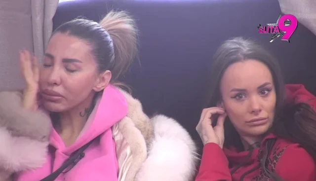 ANELI AHMIĆ RONI SUZE, RASPALA SE U PARAMPARČAD, Teodora se ne odvaja od nje: "Nemoj da te gledaju ovi ološi"