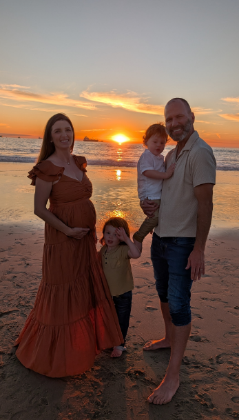 Regan sa onedlho malo narodiť ďalšie dieťa.