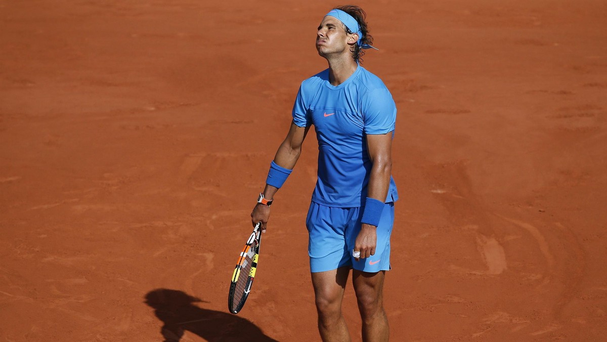 Rafael Nadal przegrał z Novakiem Djokoviciem 5:7, 3:6, 1:6 w ćwierćfinale Rolanda Garrosa. Dla Hiszpana była to dopiero druga porażka na kortach w Paryżu w karierze, dlatego urodzony na Majorce tenisista obiecuje zwycięski powrót.