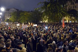 węgry, sieć, podatek, protest