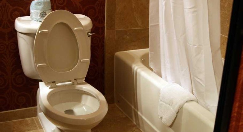 How you lose weight when pooping