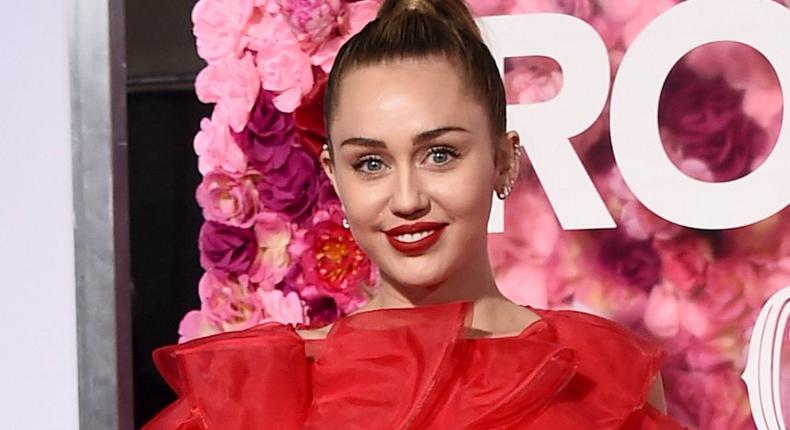 miley cyrus isn't it romantic premiere