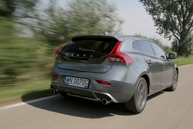 Volvo V40 T5