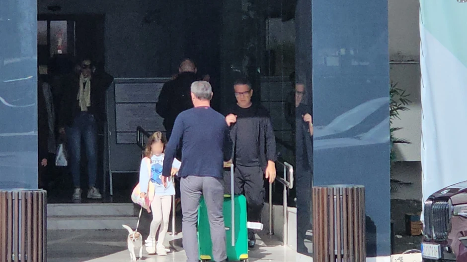 Željko i Jovana Joksimović sa decom