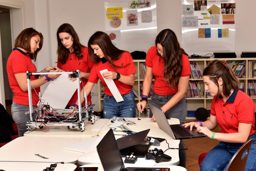 Jelena Zdravković, Mina Matić, Sara Jašović, Jelena Tomašević i Tara Malović odlučne su da ostvare dobar plasman