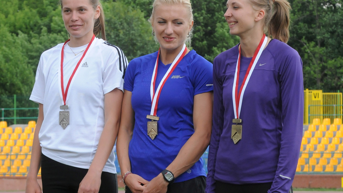 Karolina Tymińska (SKLA Sopot) w siedmioboju (6206 pkt) i Marcin Dróżdż (SL WKS Zawisza Bydgoszcz) w dziesięcioboju (7598 pkt) zdobyli w Toruniu złote medale lekkoatletycznych mistrzostw Polski.