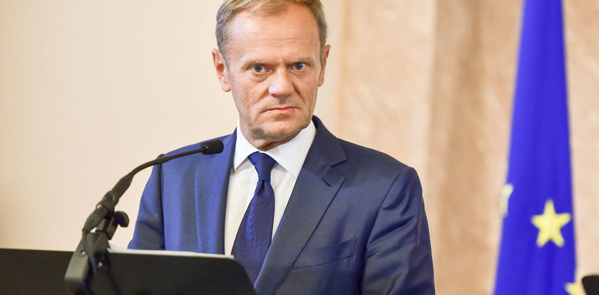 Tusk pogrzebie Platformę?