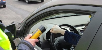 Prowadził auto po pijanemu i bez dokumentów