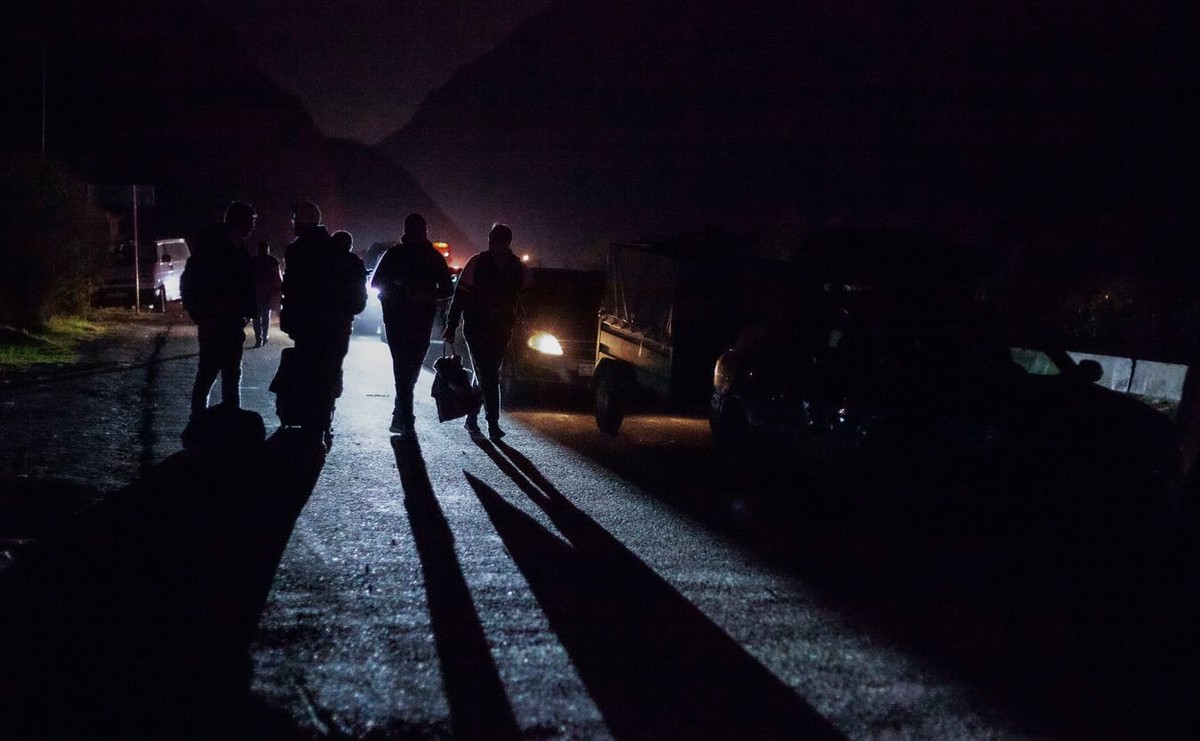 Rosyjscy mężczyźni uciekają do Gruzji po ogłoszeniu przez Rosję częściowej mobilizacji wojskowej