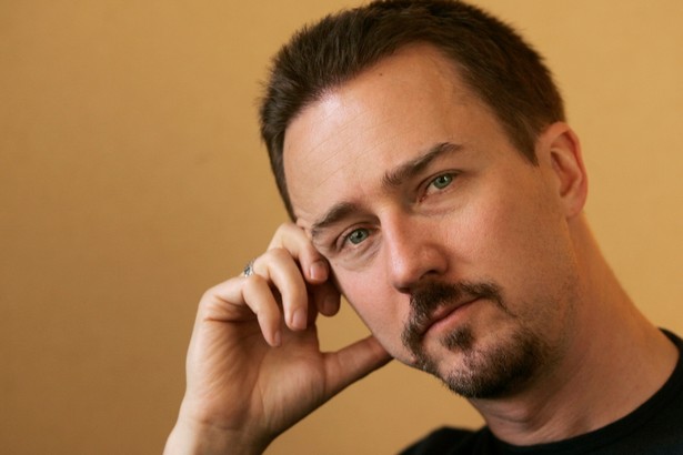 Edward Norton marzy o Batmanie