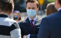 Bosak wyprzedza Kosiniaka-Kamysza i Kidawę-Błońską. NAJNOWSZY SONDAŻ