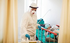 Wirusolog: Wzrost zakażeń nie powinien dziwić