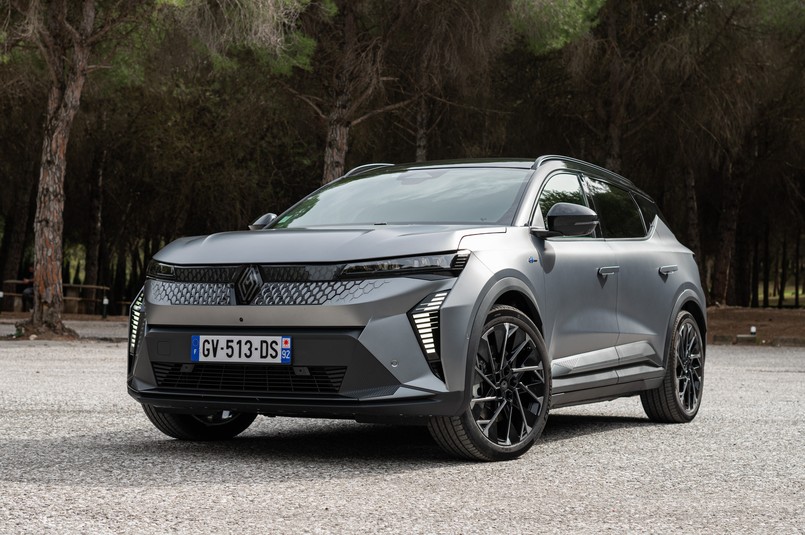 Renault Scenic E-Tech 2024