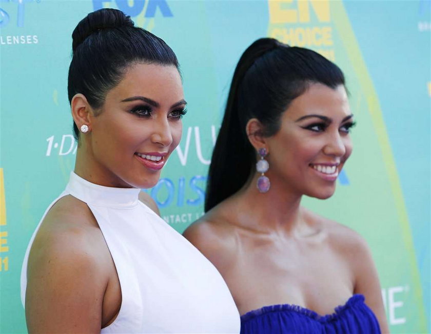 Kardashian krytykuje siostry