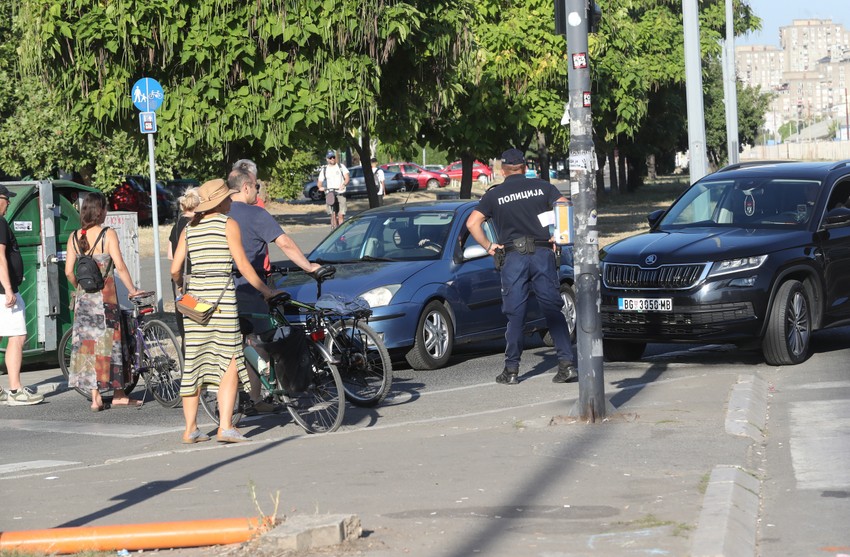 Blokada na Novom Beogradu