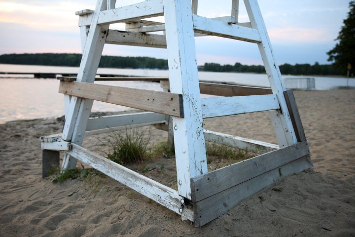 Odnowią molo na plaży miejskiej. Czy zdążą przed wakacjami?