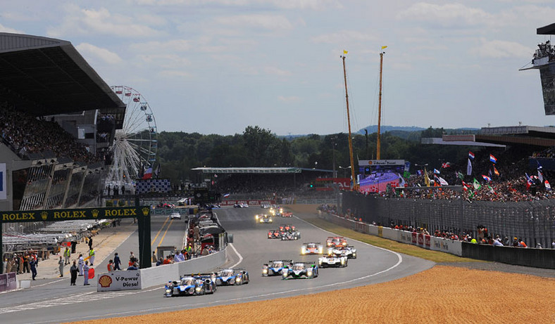 24 Heures du Mans: zdecydowana dominacja zespołu Peugeot Total