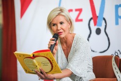 Racewicz o ofiarach pandemii: Ponad tysiąc Tupolewów rozbiło się o ziemię