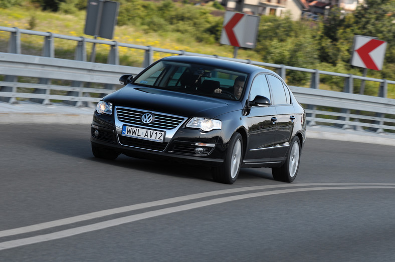 Antoni Macierewicz (PiS) - Volkswagen Passat