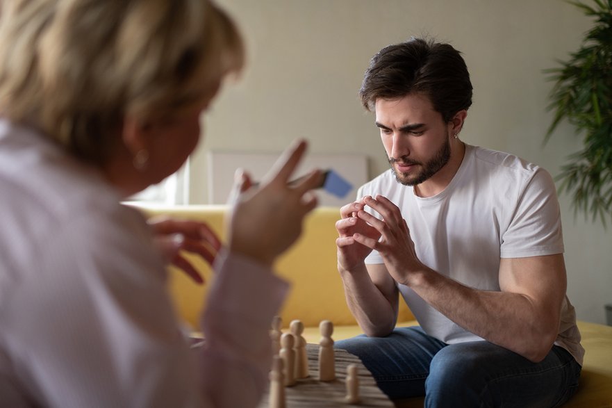 Bigoreksja może prowadzić do rozwoju stanów depresyjnych, a nawet paranoi