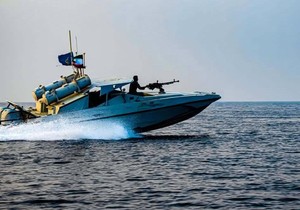 Čamac Islamske revolucionarne garde (IRGC) u Ormuskom moreuzu, arhivska fotografija | Foto: EPA