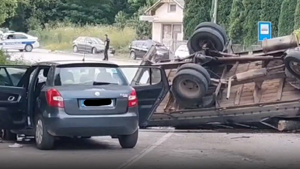 Saobraćajna nesreća u Gadžinom Hanu