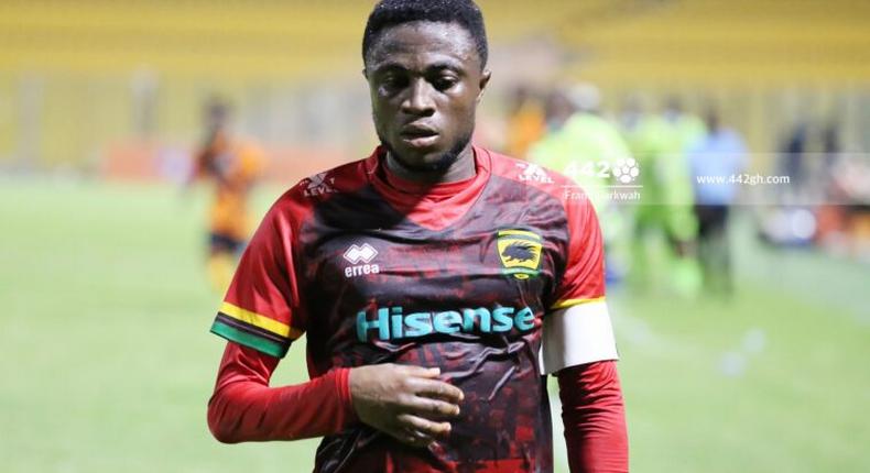 Emmanuel Gyamfi: Kotoko captain risks missing Hearts clash after misconduct charge 