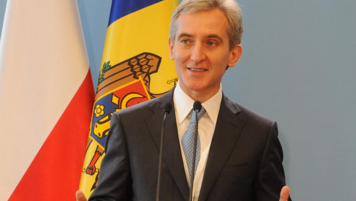 Podpisanie w czerwcu przez Mołdawię umowy stowarzyszeniowej z UE i umowy o wolnym handlu otworzy nie tylko nowy etap we wzajemnych relacjach, ale zmieni sytuację polityczną i gospodarczą Kiszyniowa w Europie - powiedział w Warszawie premier Mołdawii Iurie Leanca.
