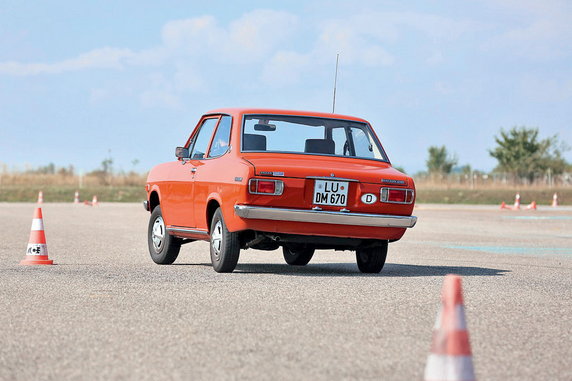 Datsun 1200 - pomiędzy kopią a oryginałem